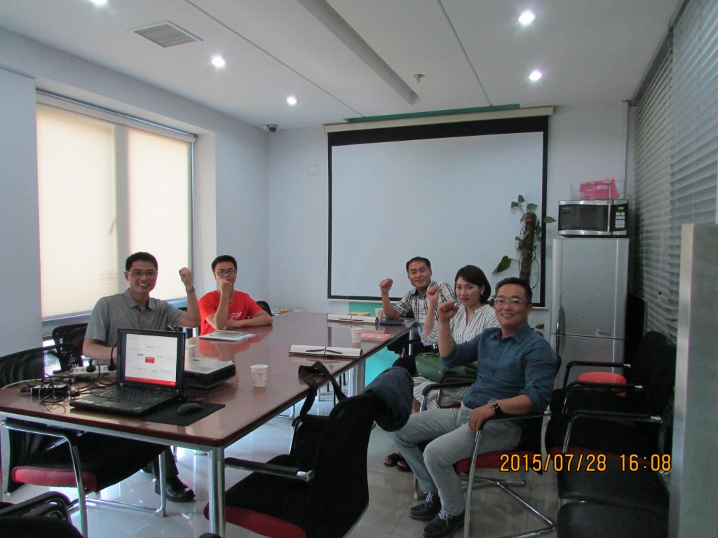 INNODIS工廠CEO Hea Shin Park、總經(jīng)理Sun WookKim等人專程來我司交流考察